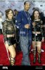 snoop-dogg-c-arrives-for-the-2003-mtv-video-music-awards-at-the-radio-city-music-hall-in-new-y...jpg